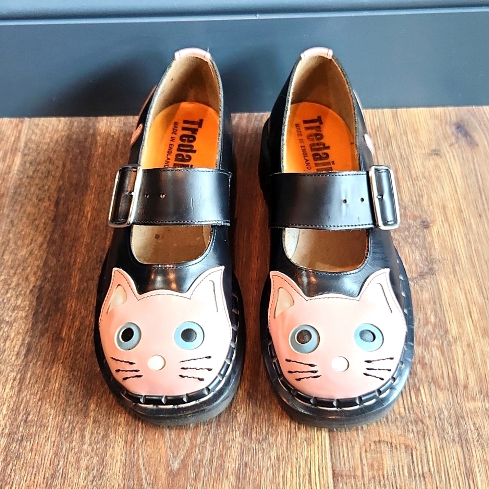 Tredair Made in England Mary Jane NWOT Cat Punk Pink & Black Dr. Marten-style